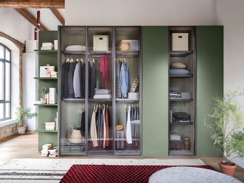 Minimalist Green Lacquer Crafted Solid Wood Wardrobe for Bedroom