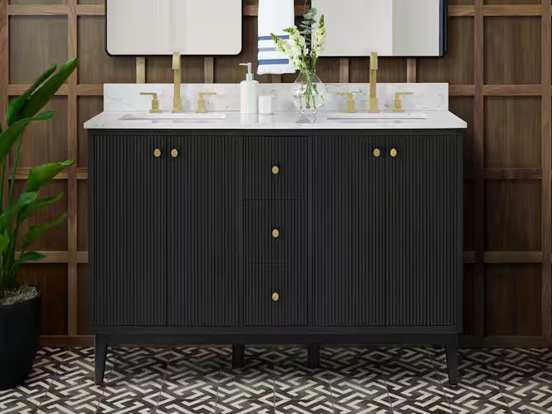 Modern Light Luxury Style Black Lacquered Solid Wood Bathroom Cabinet with Fluting