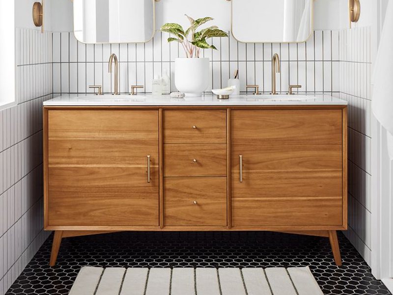 Modern Style Solid Wood Bathroom Cabinet with Lacquer Finish and Metal Pulls