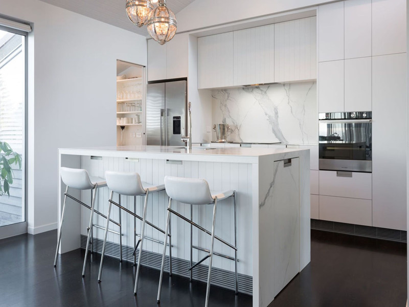 Modern Style Modular Kitchen with White Matte Cabinets