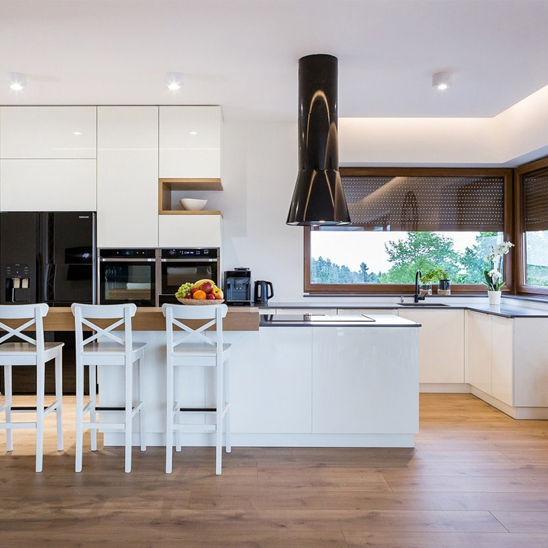 kitchen wood cabinets