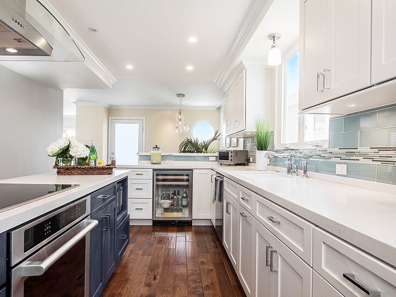 Classic Kitchen Cabinets