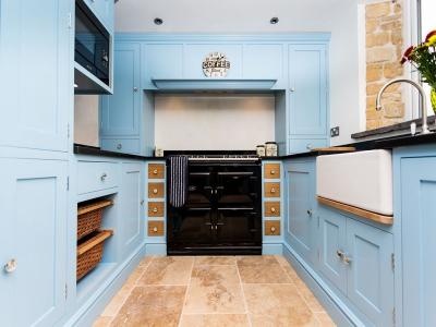 Solid Wood Kitchen Cabinets