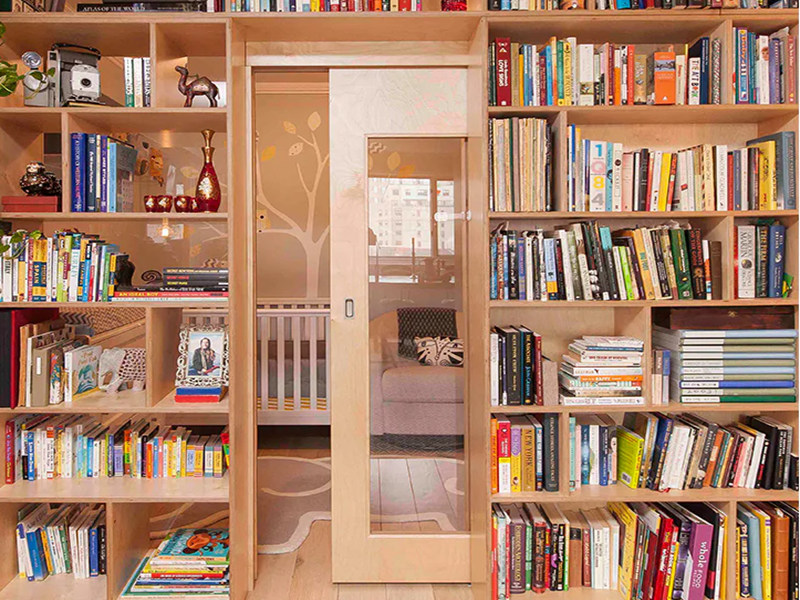 China Manufacturer Top Quality Storage Solid Wood Wardrobe for Children